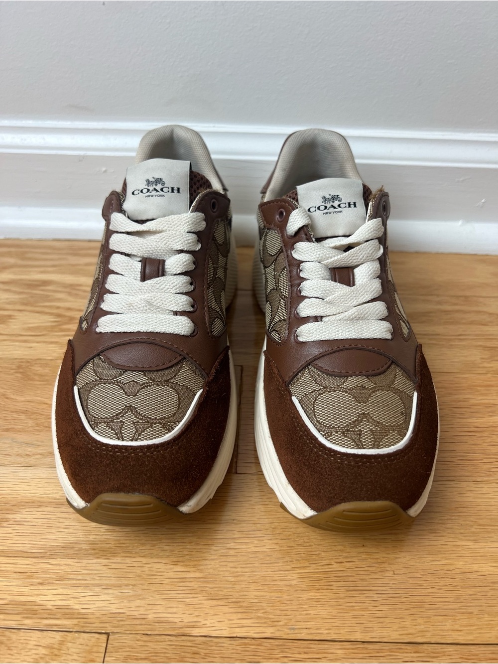 Coach C152 Tech Runner Signature Jacquard Brown Sneakers in Women’s Size 5.5 - Picture 5 of 14